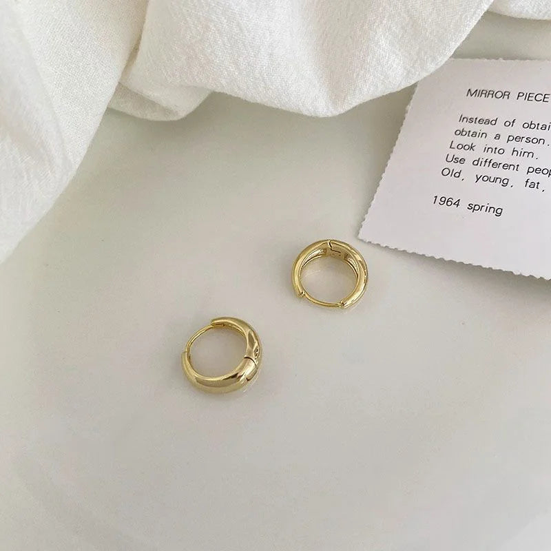 Velora™ Golden Sunflower - Geometric Hoop Earrings