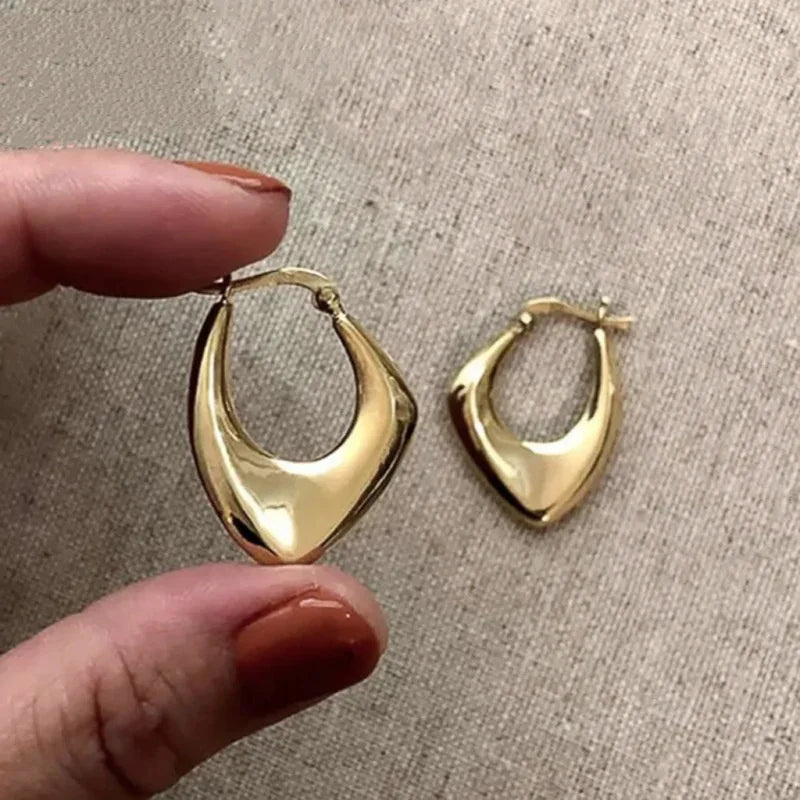 Velora™ Golden Sunflower - Geometric Hoop Earrings