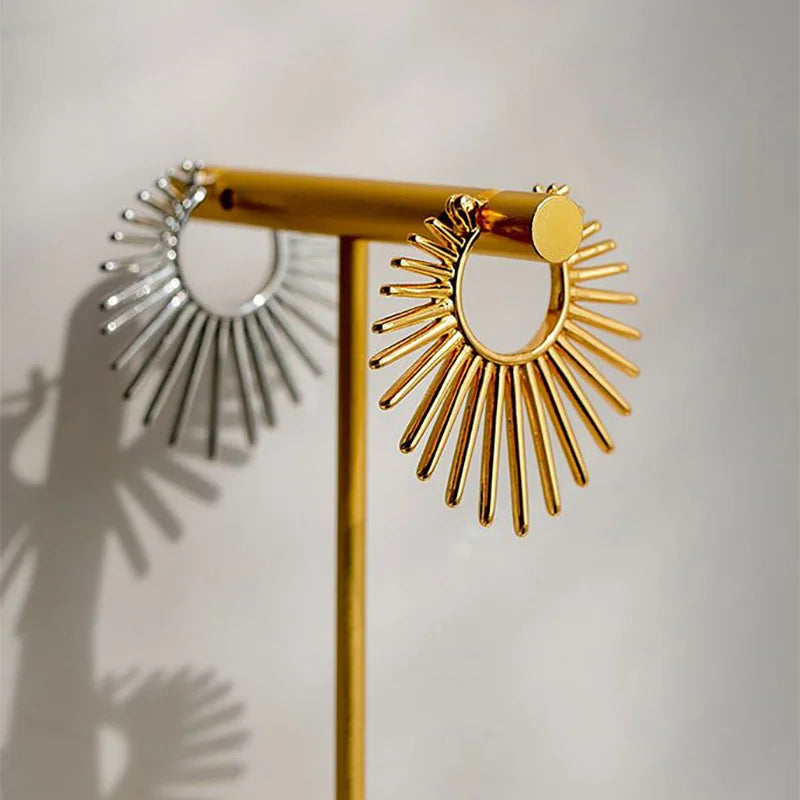 Velora™ Golden Sunflower - Geometric Hoop Earrings